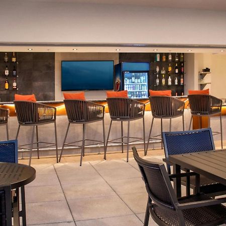 Springhill Suites By Marriott Frederick Exterior foto